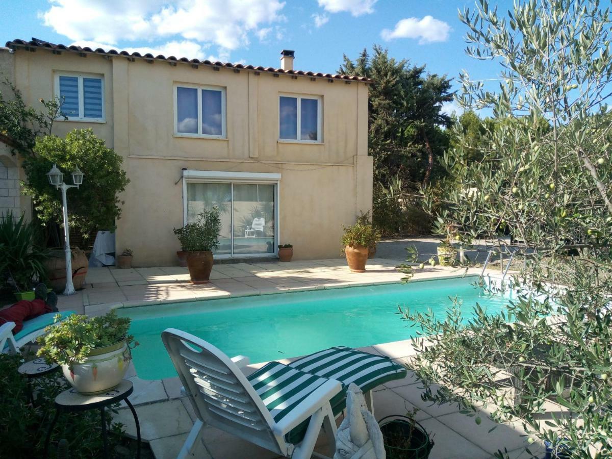 Gite Chez Mamiyo Gallargues Le Montueux Exterior foto